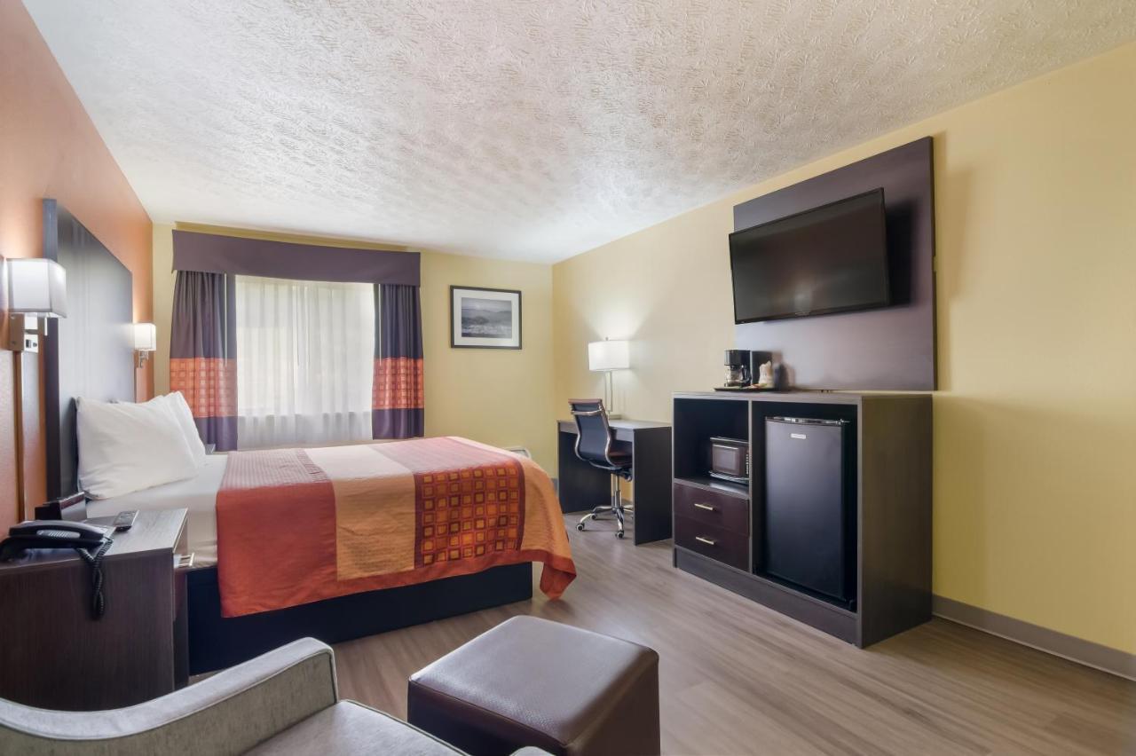 Americas Best Value Inn & Suites Independence Va Екстериор снимка