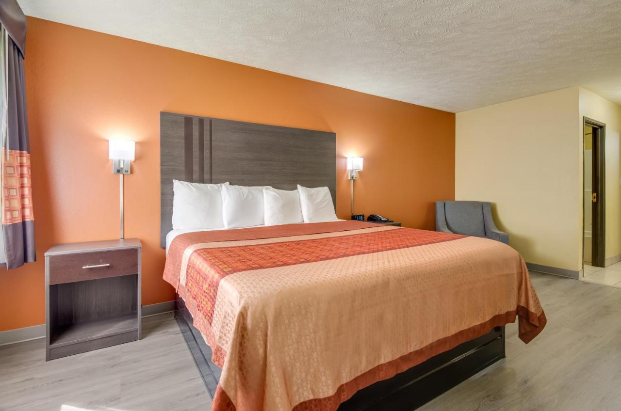 Americas Best Value Inn & Suites Independence Va Екстериор снимка